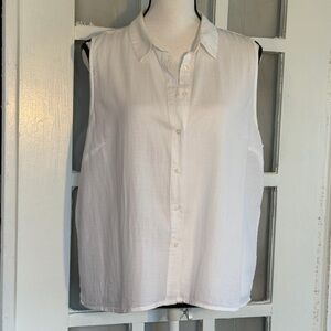a new day Sleeveless White Button-Down Shirt